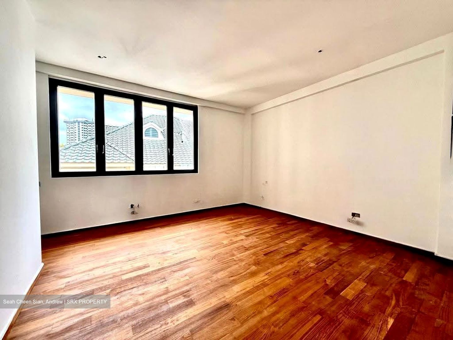 King's Road (D10), Semi-Detached #609114861
